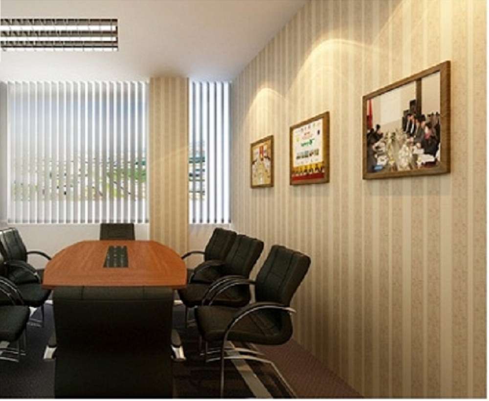 Trang trí cho văn phòng bằng giấy dán tường kẻ sọc giúp tường cao hơn